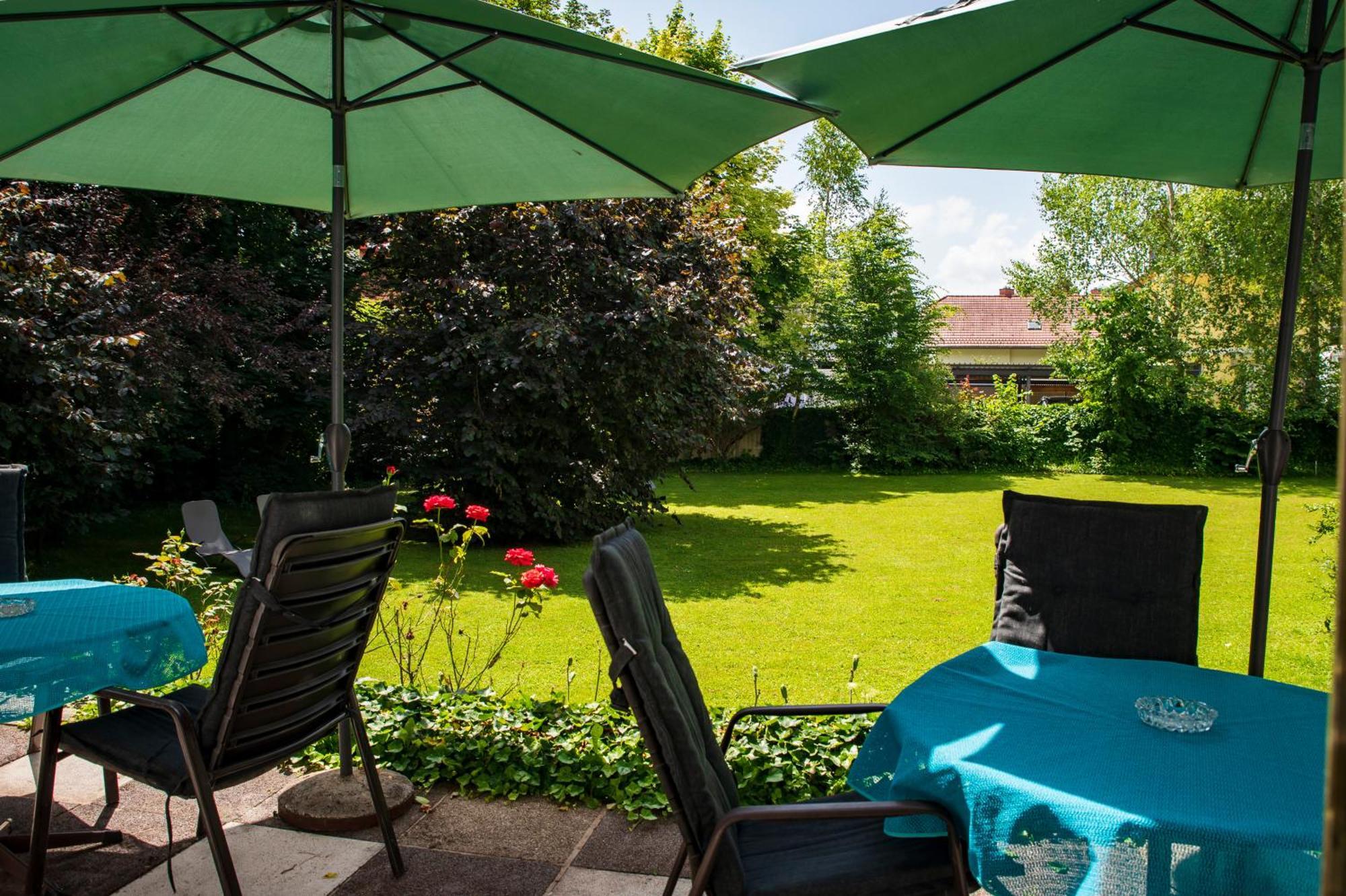 Hotel Garni Seeroesl Am Woerthersee , Kaernten 크롬펜돌프 외부 사진