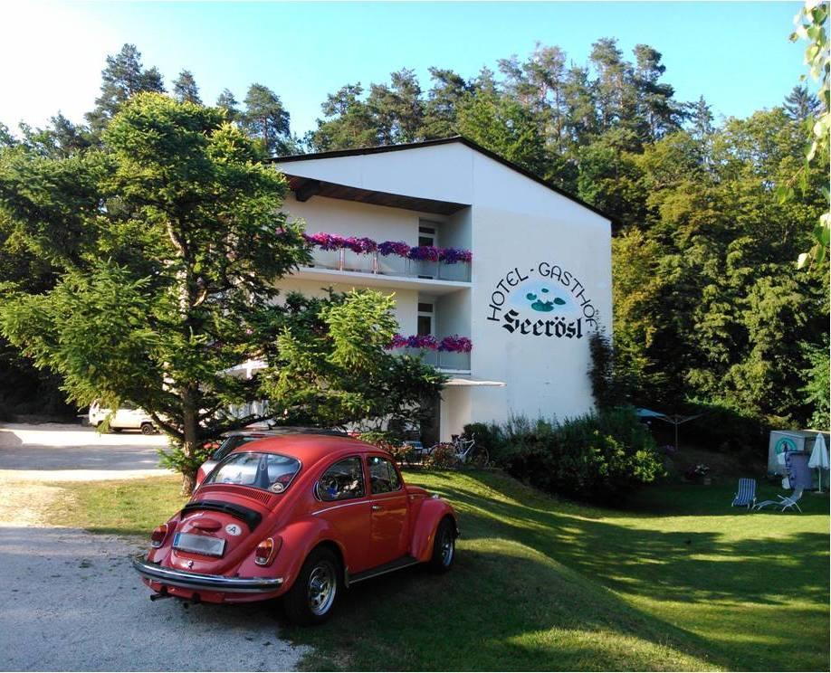Hotel Garni Seeroesl Am Woerthersee , Kaernten 크롬펜돌프 외부 사진