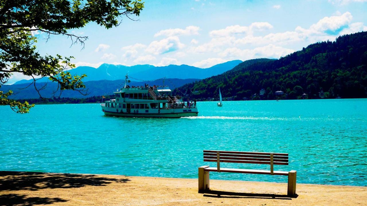 Hotel Garni Seeroesl Am Woerthersee , Kaernten 크롬펜돌프 외부 사진
